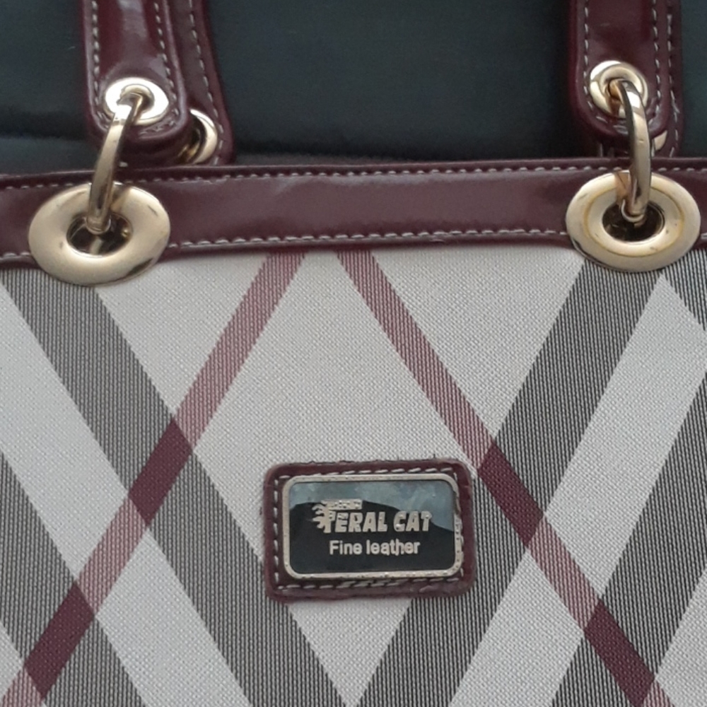 Feral Cat purse - Picture 2 of 16